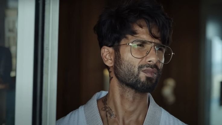 farzi ott launch is here know where to watch shahid kapoor, vijay sethupathi show online